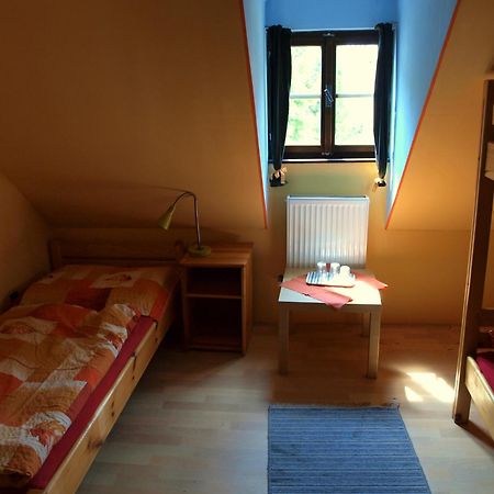 Hostel Skautsky Dom บันสกา ชีอาว์นีซา ภายนอก รูปภาพ